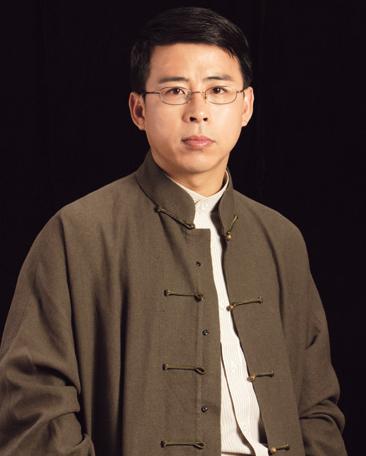 邱孟煌(阿丘,曾任中央电视台新闻评论部任《社会记录》节目主持人.